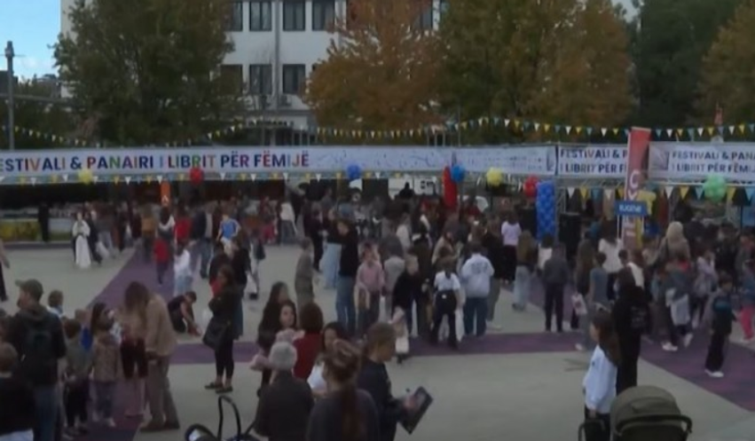 rreth-20-mije-vizitore-dhe-mijera-libra-te-shitur-ne-festivalin-per-femije