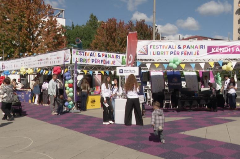 ​Mbi 20 mijë vizitorë, mbyllet edicioni i katërt i festivalit dhe panairit të librit për fëmijë