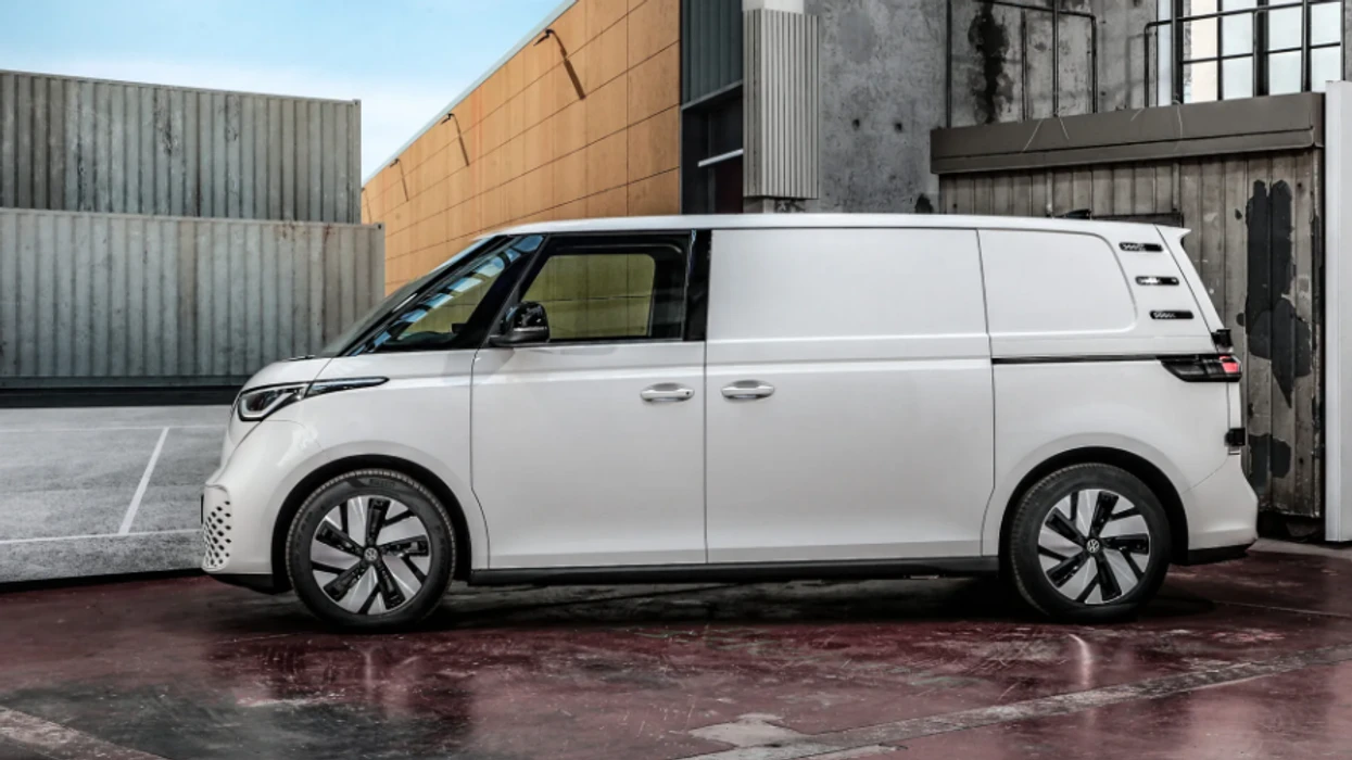 Volkswagen i jep më shumë hapësirë furgonit elektrik ID. Buzz Cargo