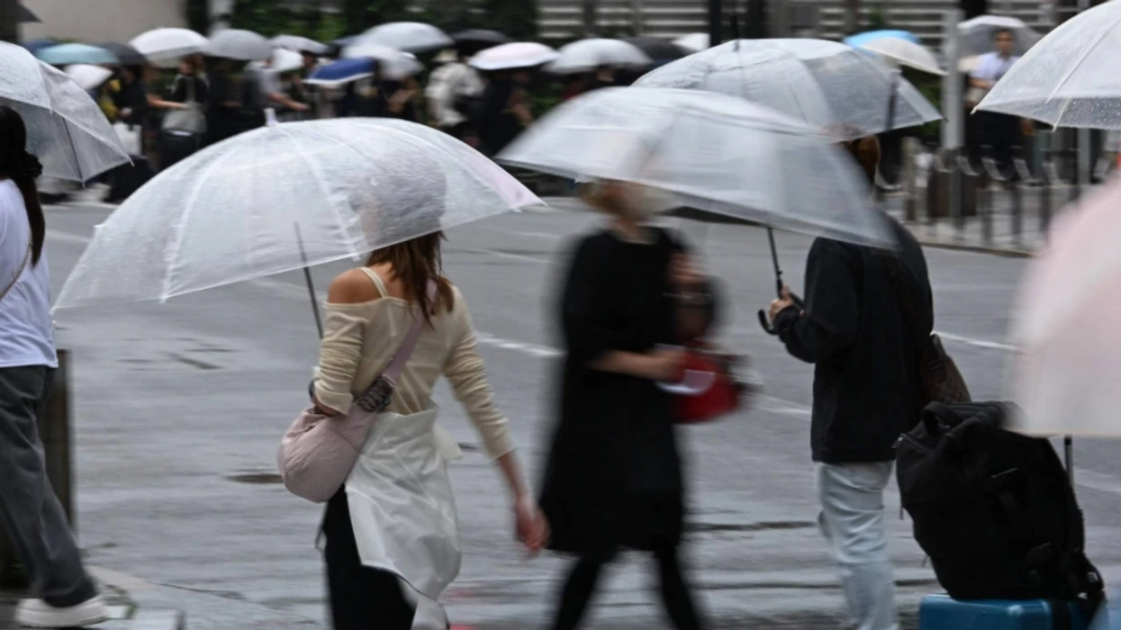 Tokio në Japoni regjistron rekord prej 34 ditësh radhazi me reshje shiu