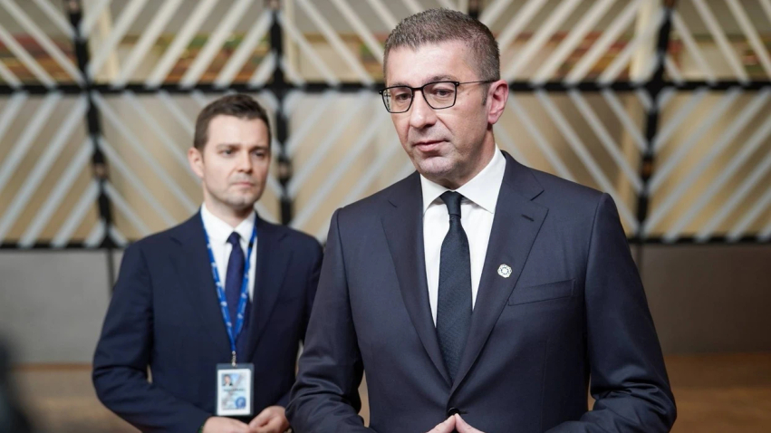 Mickoski  Braktisja e fjalimit të Netanyahut nuk është protestë  por ikje nga realiteti