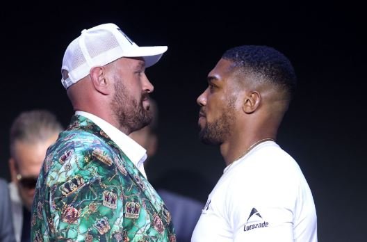 Joshua e Fury dalin “ballë për ballë”: Batuta