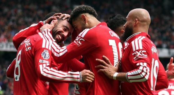 Dy lojtarë braktisin kombëtaret të dëmtuar dhe rikthehen në Manchester