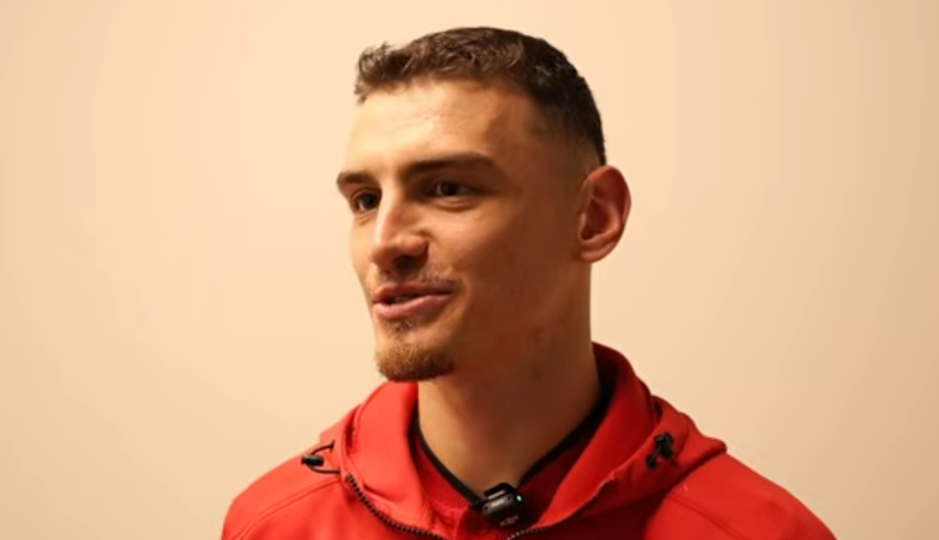 Debutim me fitore te Shqipëria  mesfushori i kryeqytetasve  Fusha na e bëri më të vështirë