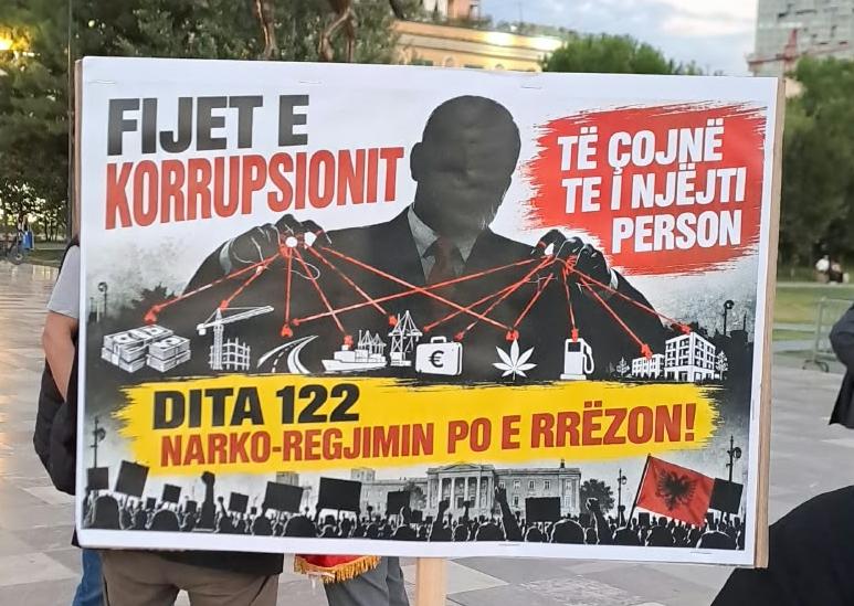 “Ka aq shumë skandale, sa shteti duhet të kishte rënë”, Vata flet për protestat në Tiranë